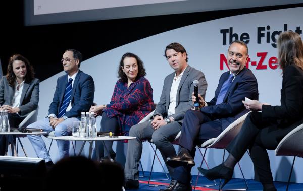 Photo of a panel during the conference